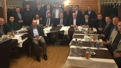 AK Parti'de İlçe Başkanları Toplandı