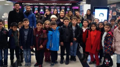 Bu Kez Sinemaya Gittiler