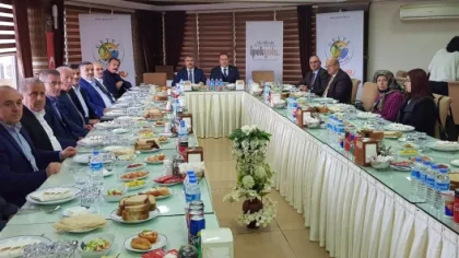 Yılmazer, İpekyolu Belediyeler Birliği Toplantısında