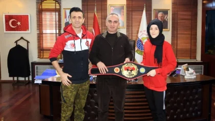 Şampiyondan Başkana Ziyaret