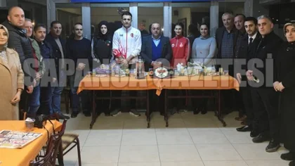 AK Parti Şampiyonları Ağırladı