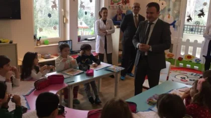 Kaptan'dan Okul Ziyaretleri