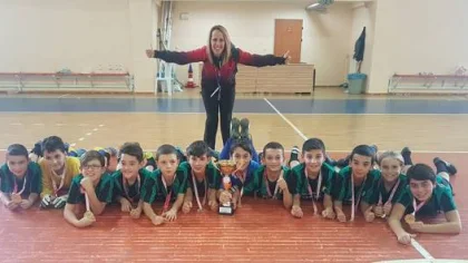 Sapanca Alaçam Ortaokulu Şampiyon