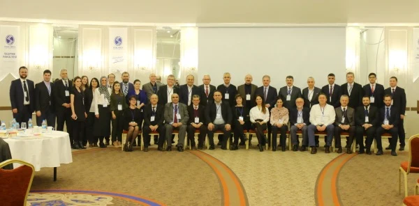 İşletme Fakültesi Sapanca'da Toplandı