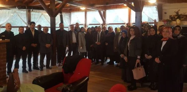 Kadın Kolları Toplantıda Bir Araya Geldi
