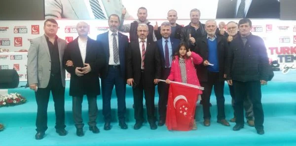 SAADET'ten Coşkulu Kongre