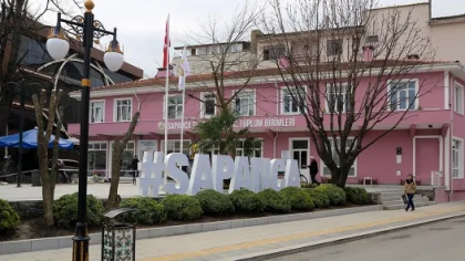 Yeni Işıklandırmalar Caddenin Havasını Değiştirecek