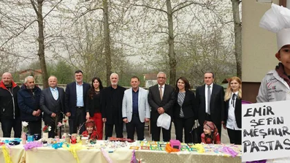 Minik Öğrencilerden Kermes