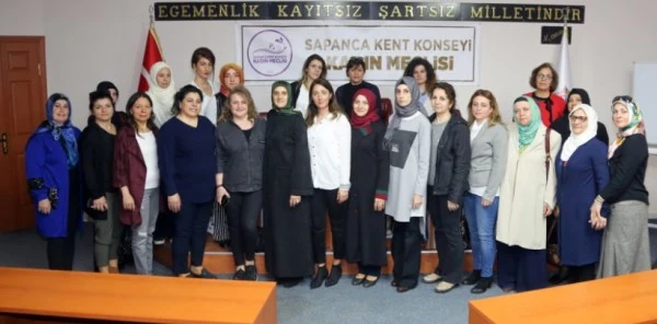 Sapanca'nın İlk Kadın Meclisi Kuruldu
