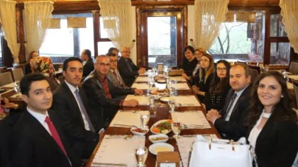 Adliyede Veda ve Hoş Geldin Yemeği