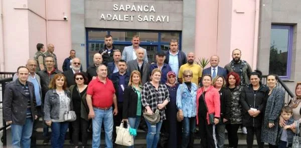 İYİ Parti Sapanca İmza için Seçim Kurulunda