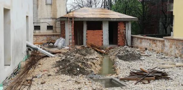 'Öğlende Sıraya Gireriz, İkindiye Yetişiriz'