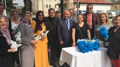 İYİ Parti Anneleri Unutmadı