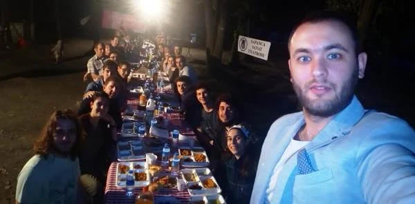 Sapanca Sanat Tiyatrosu İftarda Buluştu
