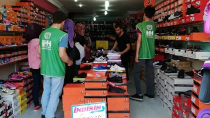 İhh'dan Yetim Çocuklara Bayram Sürprizi