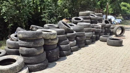 Sapanca Gölünü Besleyen Derelerden 250 Lastik Çıkarıldı