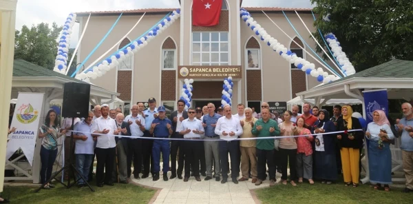 Kurtköy Gençlik ve Kültür Merkezi Açıldı