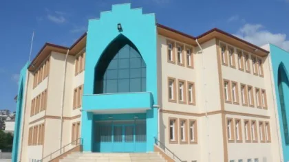 İmam Hatip Ortaokulu Yeni Binasına Taşındı