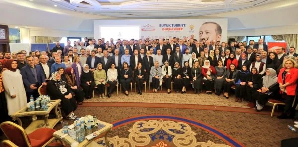 Bakan ve Genel Başkan Yardımcıları Sapanca'da