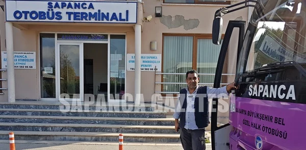 Para Dolu Cüzdanı Yolcuya Teslim Etti