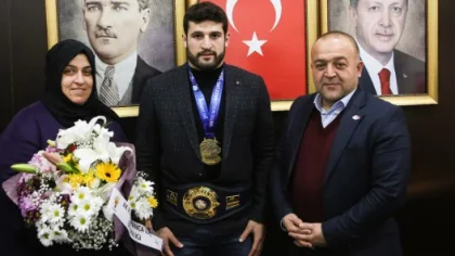AK Parti Şampiyonu Ağırladı