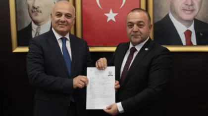 Çetin, AK Parti'den Aday Adayı