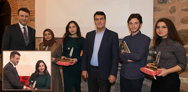 Gizem Ödülünü Törenle Aldı