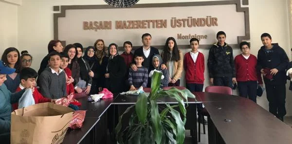 CHP'li Kadınlar Çocuklar için Ördü