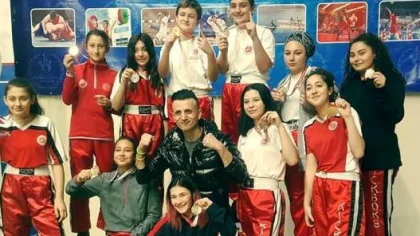 Kick Boks'ta Madalya Yağdı