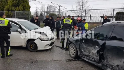 Sapanca'da Trafik Kazası: 1 Yaralı