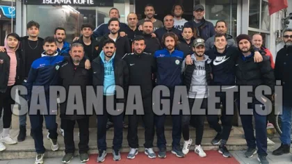 Emin Adımlarla Play Off'a