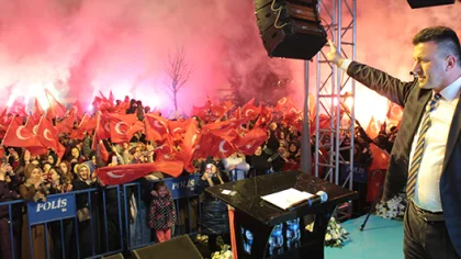Özen: 'Tarih Yazmaya, Zafer Kazanmaya Devam Edeceğiz'