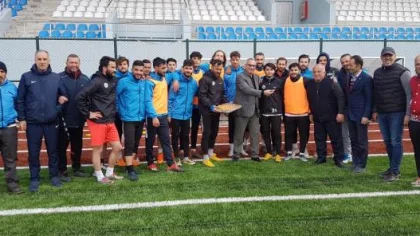 Sapancaspor'dan Başkan Yılmazer'e Teşekkür
