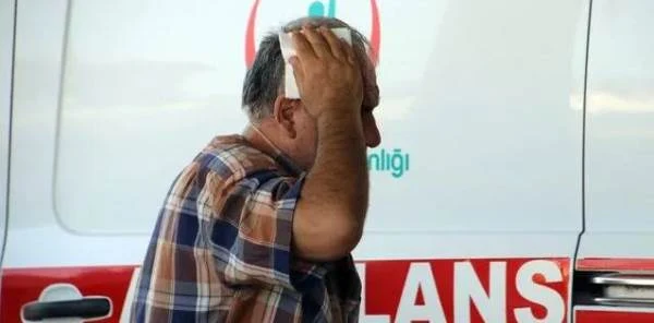 12 Kişi Kurban Kesmeye Çalışırken Yaralandı