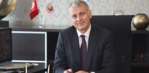 Akgün Altuğ'a Sapanca'da Saldırı