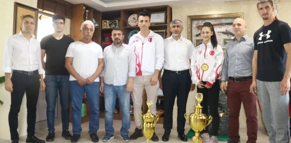 Şampiyondan Spor İl Müdürüne Ziyaret