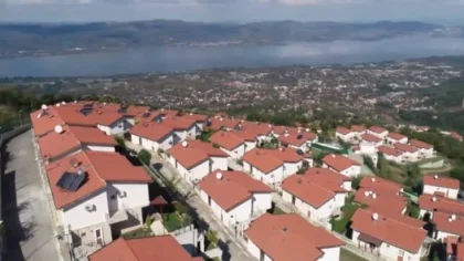 Sapanca ve Kartepe'ye Arap Akını Sürüyor