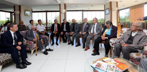 Valilikten Sapanca'da Anlamlı Program