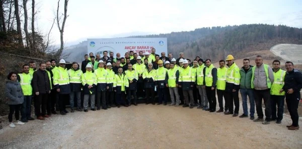 Akçay'da Su Tutulmaya Başlandı
