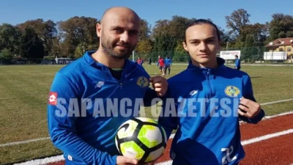 Baba Oğul Aynı Takımda Mücadele Ediyorlar