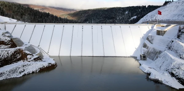Akçay Baraj Gölü'nde Seviye 25,5 Metre
