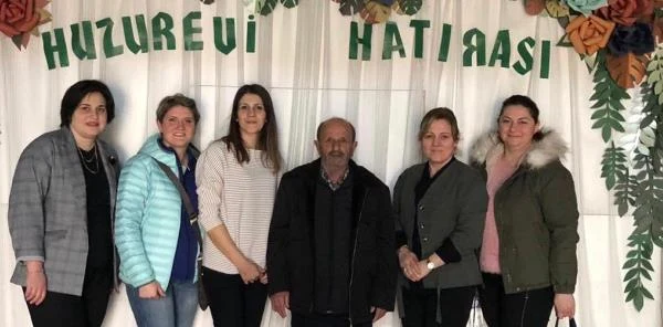 Huzurevine Anlamlı Ziyaret