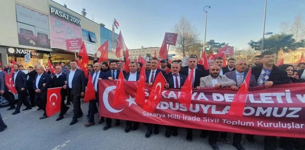 Sakarya'da Mehmetçiğe Destek Yürüyüşü