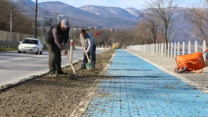 Parklar ve Yürüyüş Yollarında Bakım ve Düzenleme Çalışması