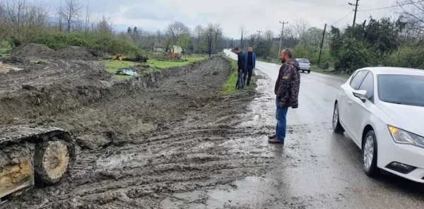 Sapanca'da Yol Genişletme Çalışmaları