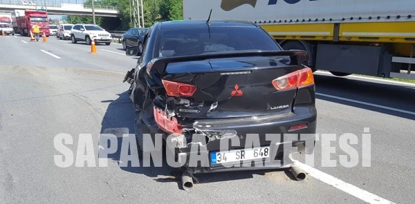 TEM Sapanca Geçişinde Trafik Kazası: 1 Yaralı
