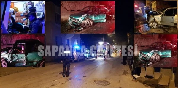 Otomobiller Kafa Kafaya Çarpıştı: 3 Yaralı