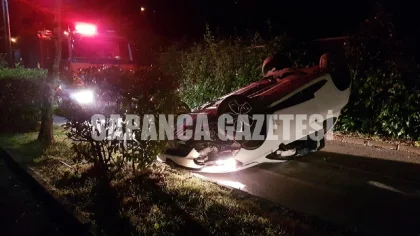 Trafiğe Kapalı Yoldaki Bariyerlere Çarptı