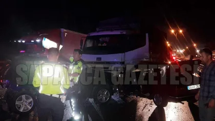 Sapanca'da Zincirleme Trafik Kazası: 8 Yaralı