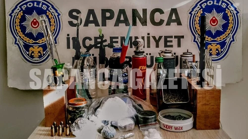 Kokain ve Metamfetamin Ele Geçirildi